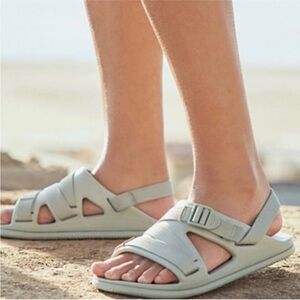 Chaco Chillos Sport Sandal Sparrow Gray Slip On Back Strap Adjustable Women's 8